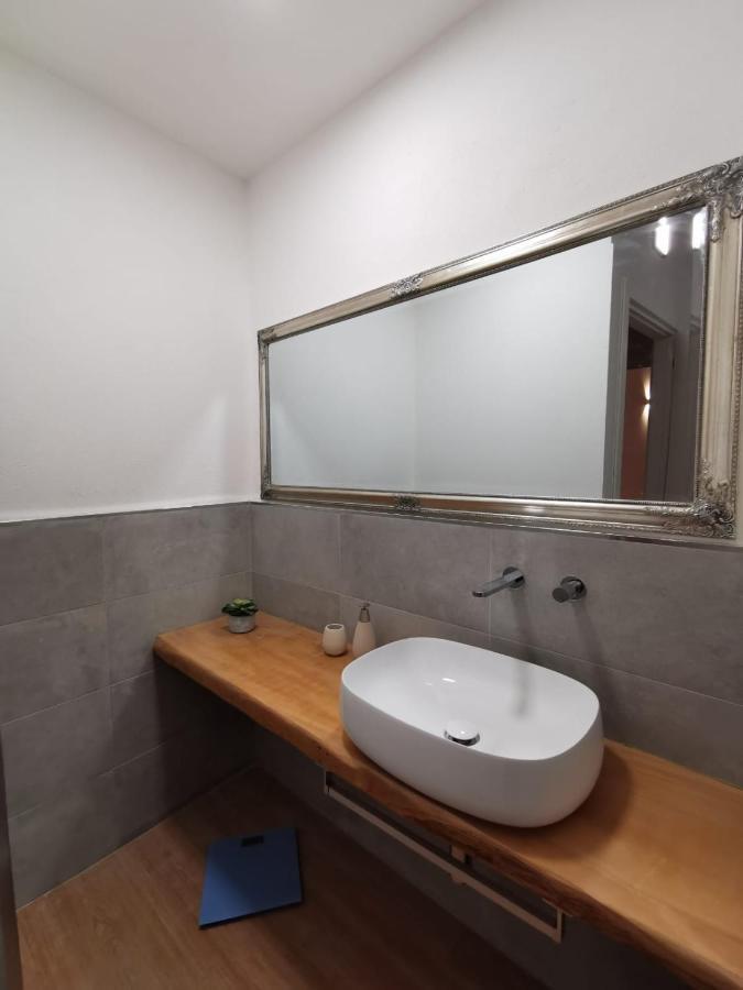 Deluxe 3 Bedroom Flat In Rialto Венеция Екстериор снимка